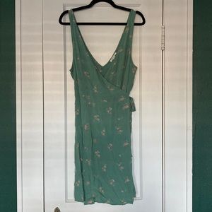 AE v-neck mini wrap dress